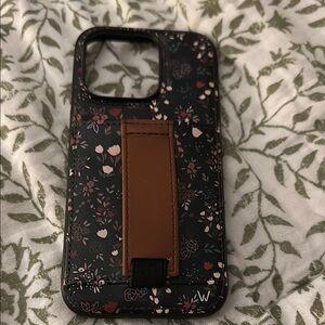 WALLI Floral Phone Case with Brown Strap